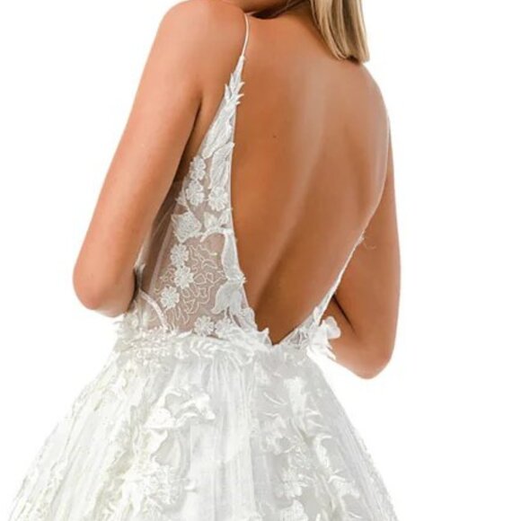 New Off White Sleeveless Wedding Gown w/ Plunging Neck & Floral Lace TC MS0024 - Picture 7 of 8